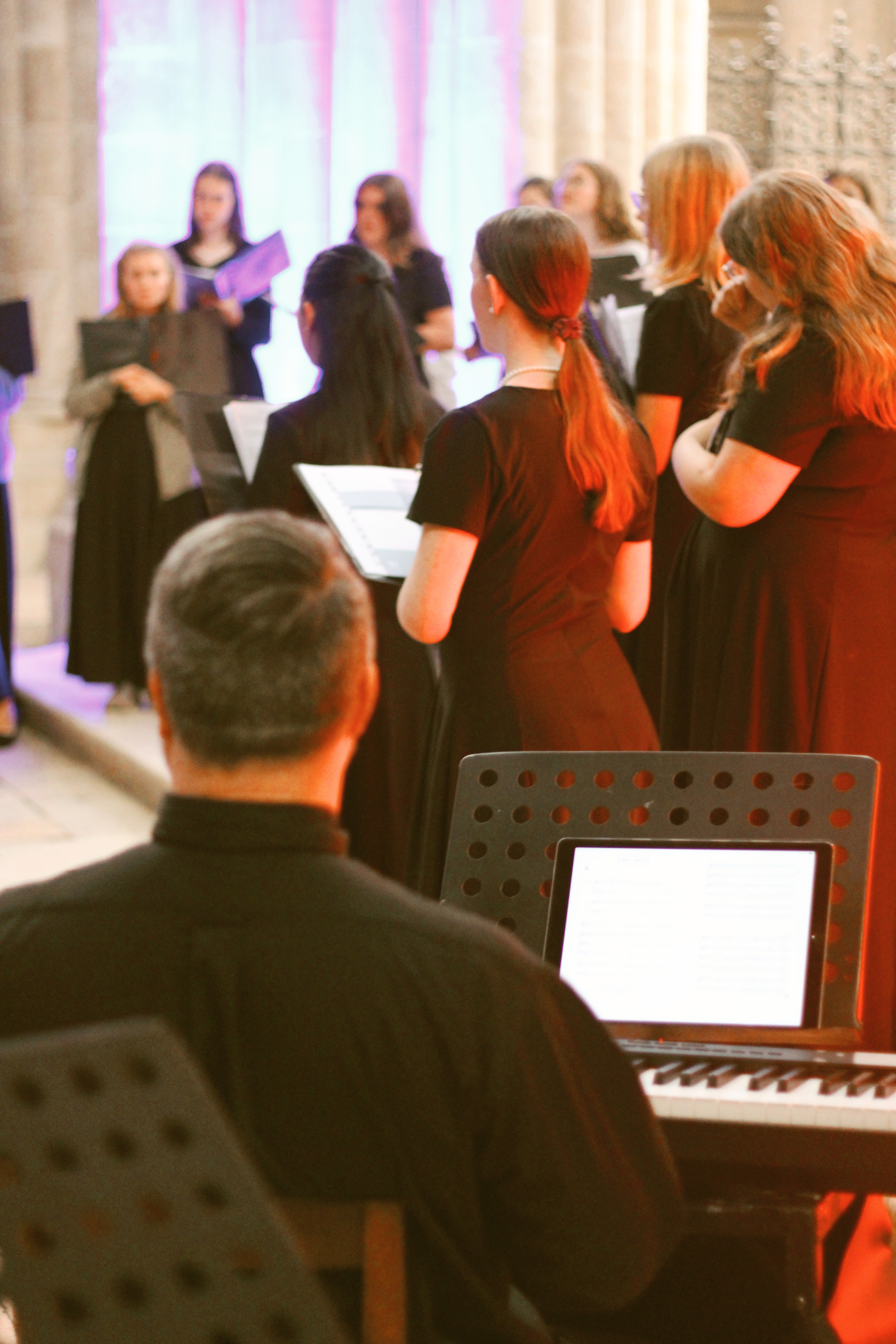Highlands Youth Ensemble Allied Voices Tour France Cathedral Christopher Yoder, Doña Youhas Twyla Bremner