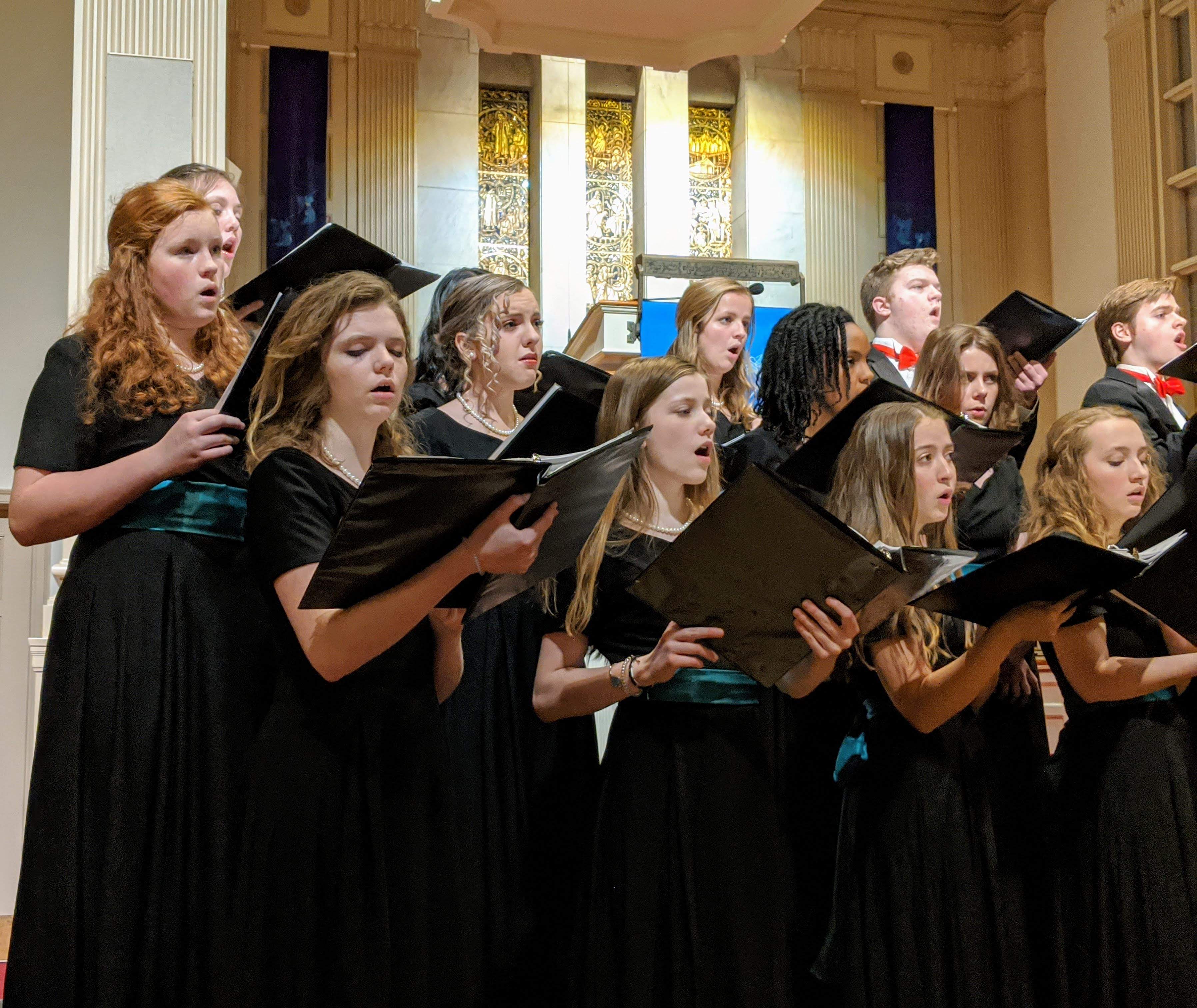 Mountain Empire Children's Choral Academy Highlands Youth Ensemble Christmas Concert Hannah Beasey Isabelle Richardson Juliet Barton