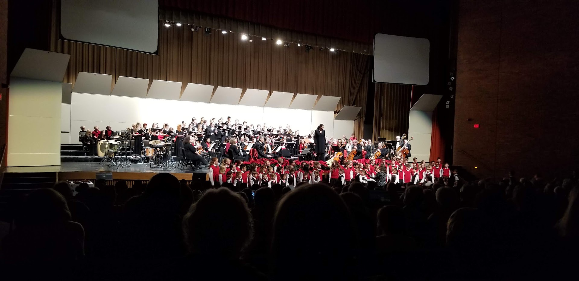 Mountain Empire Children's Choral Academy Symphony of the Mountains Christmas Concert