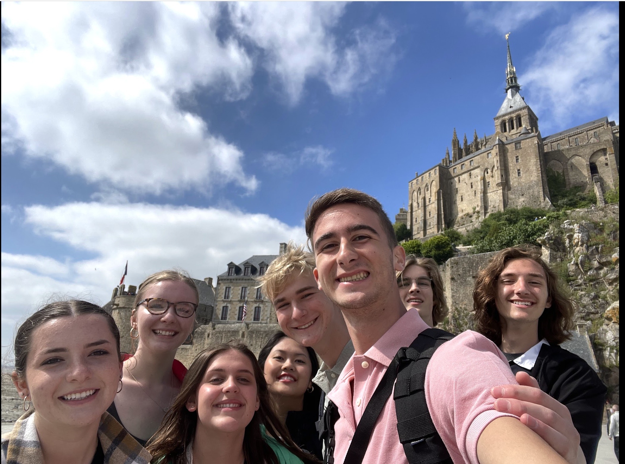 Highlands Youth Ensemble Allied Voices Tour France Mont Saint Michel Kayden Powers, Lily Carr, Baleigh McKeehan, Bella Waldron, James Zajonc, Timothy Preshong, Isaac Alford, Zen Moser