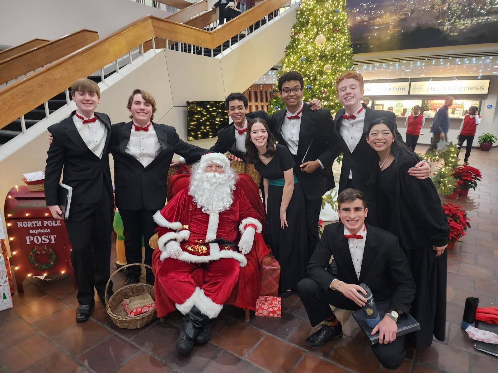 William Carder, T-Rex Meredith, Mayes Webb, Douglass Webb, A.J. Darlington, Christopher Preshong, Katie West, Anna DeLong, Santa Highlands Youth Ensemble Symphony of the Mountains By The Fireside Kingsport Toy F Reid Christmas Concert