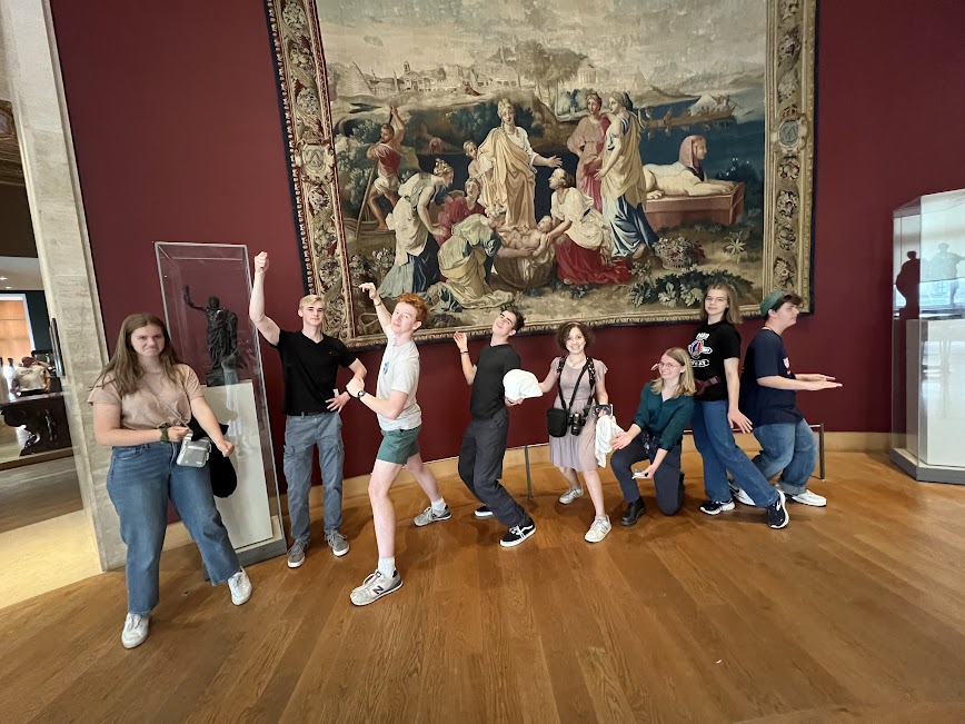 Highlands Youth Ensemble Allied Voices Tour France Louvre Jillian McCraw, James Zajonc, A.J. Darlington, Christopher Preshong, Isabella Setian, Claire Lachniet, Katherine Johnson, Connery Gearing